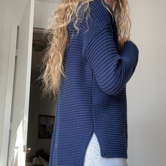 Vince Camuto Mockneck Navy Knit Sweater - Picture 3 of 3